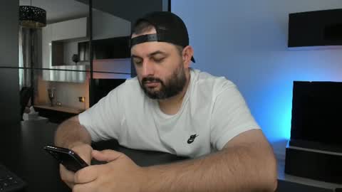 Snapshot of dravenpeak chatting on 07/18/26, 04:11 DravenPeak online show from 07/18/26, 04:11