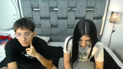 -- nicolle and jhon -- online show from 01/29/25, 05:09