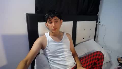 -- nicolle and jhon -- online show from 02/13/26, 04:30