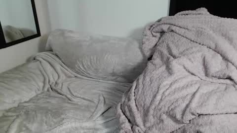 Snapshot of drayanicole1 chatting on 02/17/25, 05:36 Draya Nicole online show from 02/17/25, 05:36