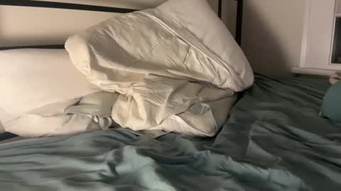 dre0000000 online show from 11/14/25, 10:36