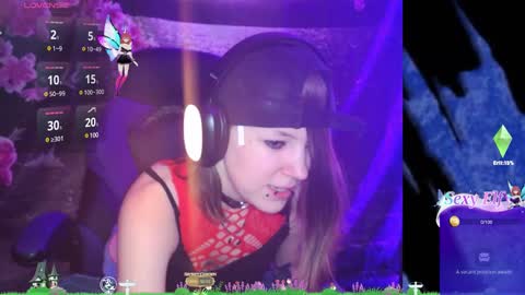 Snapshot of dreadpirate_riyu chatting on 02/18/25, 10:25 Lorelei Riyu online show from 02/18/25, 10:25