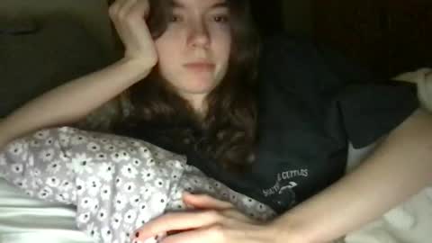 Snapshot of dream1girl_ chatting on 03/01/25, 03:21 ur dream girl online show from 03/01/25, 03:21