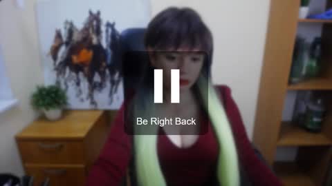 Snapshot of dream_caster_ chatting on 10/11/25, 12:47 dream caster online show from 10/11/25, 12:47