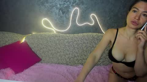 Olivia online show from 05/20/26, 02:40