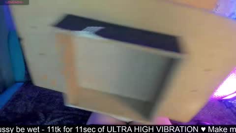 Snapshot of dreamboo_ chatting on 02/18/26, 02:07 Cami Daza online show from 02/18/26, 02:07