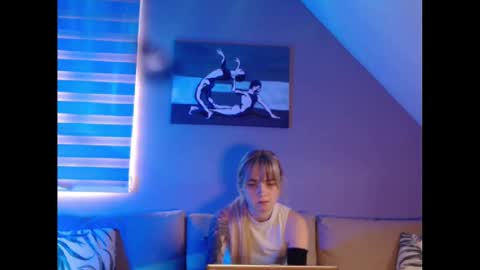 A girl online show from 01/17/25, 10:55