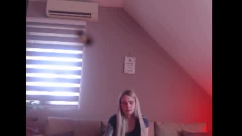 A girl online show from 03/18/26, 08:28