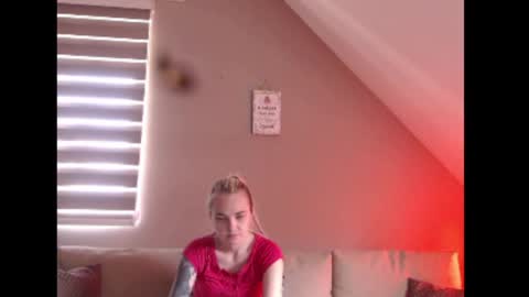 A girl online show from 07/27/26, 07:37