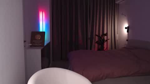 Liza online show from 11/16/25, 03:12