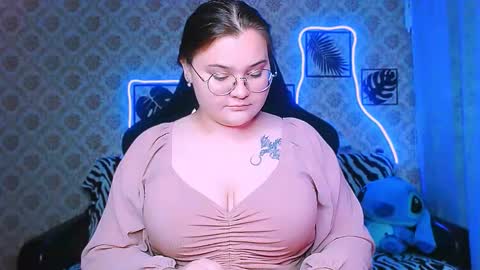 dreamforyoue2 online show from 11/13/25, 08:08