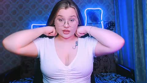 dreamforyoue2 online show from 04/08/26, 07:03