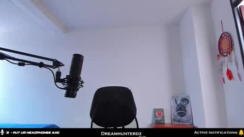 Your lord. - ONLINE  1500 Pm to 2100 Pm - New York Hour online show from 10/03/25, 06:27