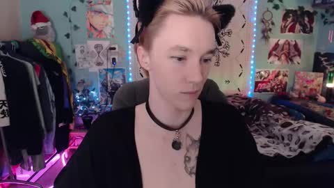 Yukichi online show from 12/19/25, 01:29