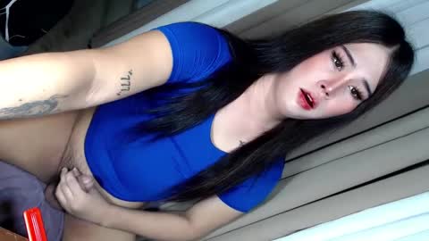 Snapshot of dreammegan chatting on 12/14/24, 06:52 Stacy DONT FORGET TO FOLLOW ME AND THUMBS UP my wife samgrg2 online show from 12/14/24, 06:52
