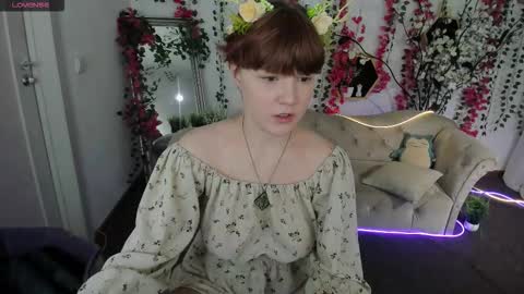 Snapshot of dreammyluna chatting on 11/08/25, 08:40 Luna online show from 11/08/25, 08:40
