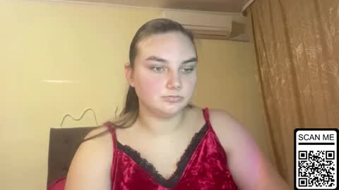 Mila online show from 10/06/25, 03:31