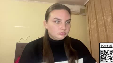 Mila online show from 10/12/25, 04:11