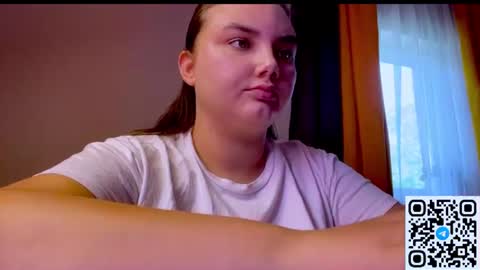 Snapshot of dreamyblushfairy chatting on 07/11/26, 03:15 Mila online show from 07/11/26, 03:15