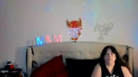 Snapshot of dreamycouple01 chatting on 07/02/26, 02:01 DreamyCouple01 online show from 07/02/26, 02:01