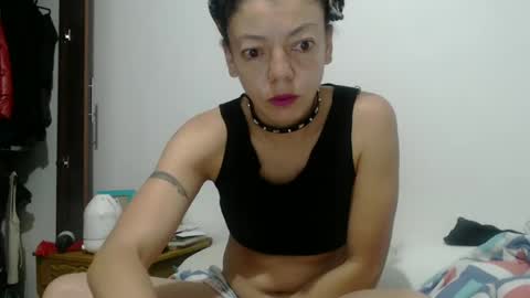 DreamyLatina online show from 01/19/25, 10:39