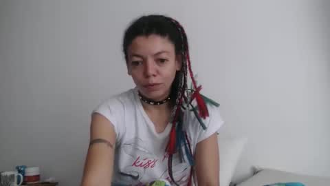 Snapshot of dreamylatina chatting on 11/10/25, 01:10 DreamyLatina online show from 11/10/25, 01:10
