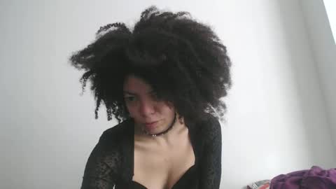 Snapshot of dreamylatina chatting on 03/01/26, 12:40 DreamyLatina online show from 03/01/26, 12:40