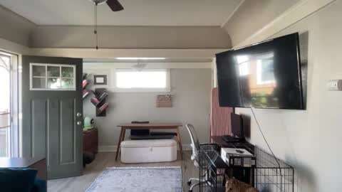 RIRI OR DREAMY online show from 11/23/25, 05:24