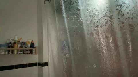 RIRI OR DREAMY online show from 02/01/26, 04:16