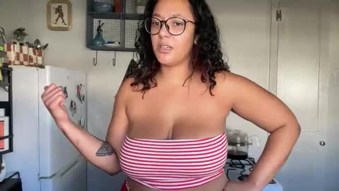 RIRI OR DREAMY online show from 02/13/26, 05:53