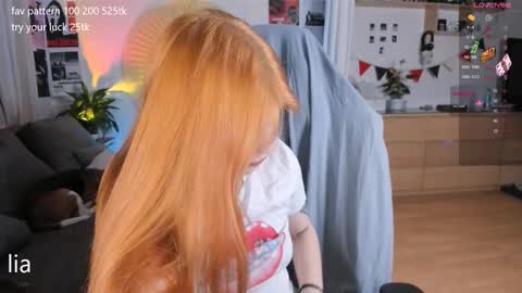 my name is Lia online show from 09/19/25, 09:04