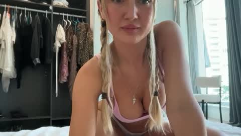 Lilah  online show from 05/11/26, 11:13