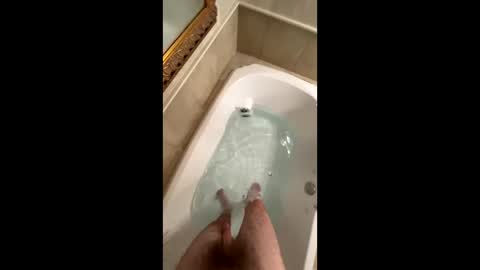 drefuqa2 online show from 11/23/25, 12:05