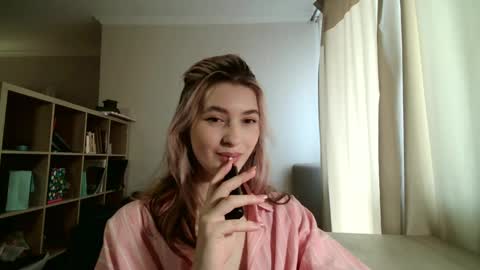 Dia online show from 03/31/26, 12:16