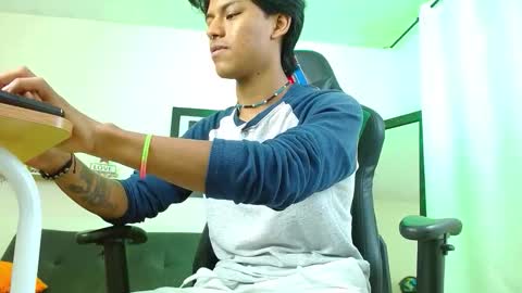 Dreyk online show from 11/15/25, 02:57