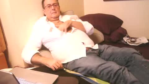 Dr. Feelgood online show from 12/08/24, 03:53