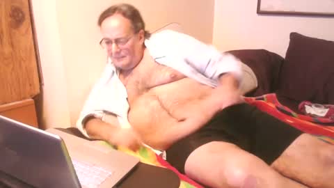 Dr. Feelgood online show from 01/12/25, 04:42