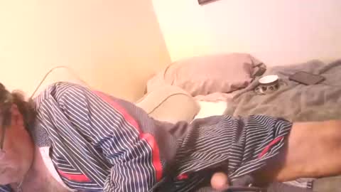 Dr. Feelgood online show from 10/19/25, 03:18