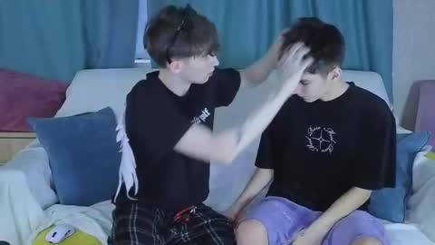 Mark online show from 02/07/26, 05:44