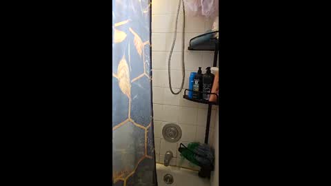 Snapshot of drippiehippie420 chatting on 03/15/26, 08:04 drippiehippie420 online show from 03/15/26, 08:04