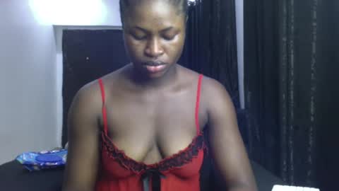 Snapshot of dripping_luna chatting on 01/21/25, 08:32 dripping_luna online show from 01/21/25, 08:32