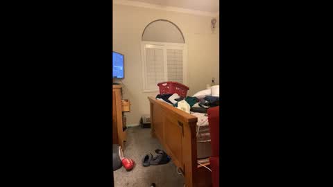 Drippy kitty  online show from 12/16/25, 12:10