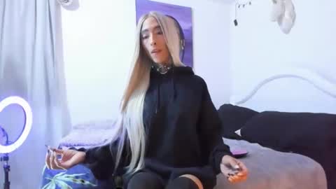 drippyorlove online show from 12/04/24, 09:02