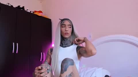 drippyorlove online show from 01/25/25, 10:18