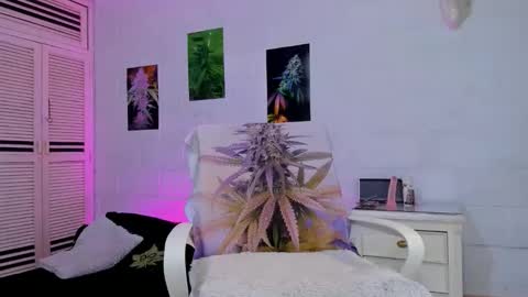 drippyorlove online show from 12/05/25, 04:36