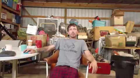 Inexperienced catfish online show from 05/09/26, 01:27