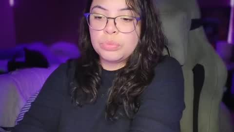 Drizzypeach602 online show from 10/04/25, 04:54