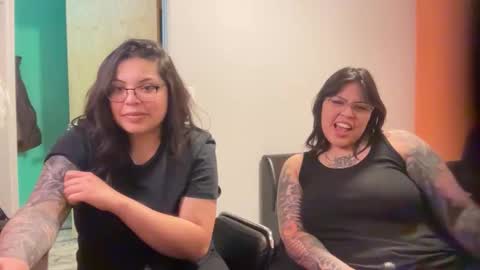 Drizzypeach602 online show from 12/17/25, 03:12