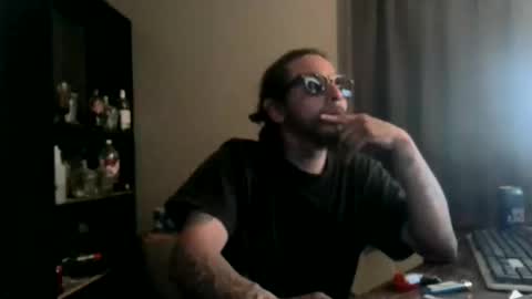 Snapshot of drogoloko233 chatting on 04/27/26, 12:52 drogo lpkp online show from 04/27/26, 12:52