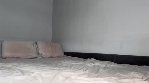 Snapshot of drunk_bosss chatting on 05/23/26, 04:07 Bella online show from 05/23/26, 04:07